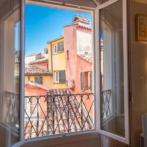 spacious-and-bright-flat-close-to-the-beach-heart-of-old-nice.fr-provencehotel.com/